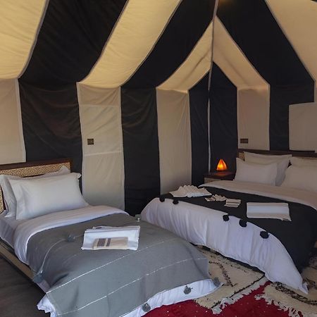 Top Desert Luxury Camp مرزوكة المظهر الخارجي الصورة